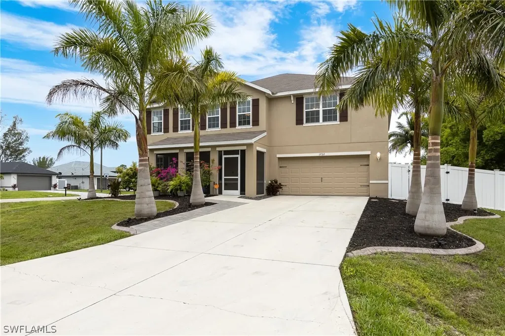 1722 SW 21st Terrace Cape Coral FL 33991