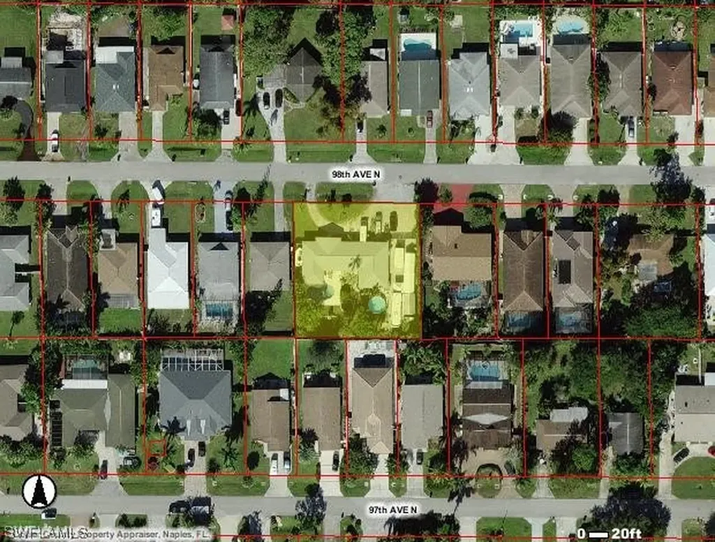 824 98th Avenue N Naples FL 34108