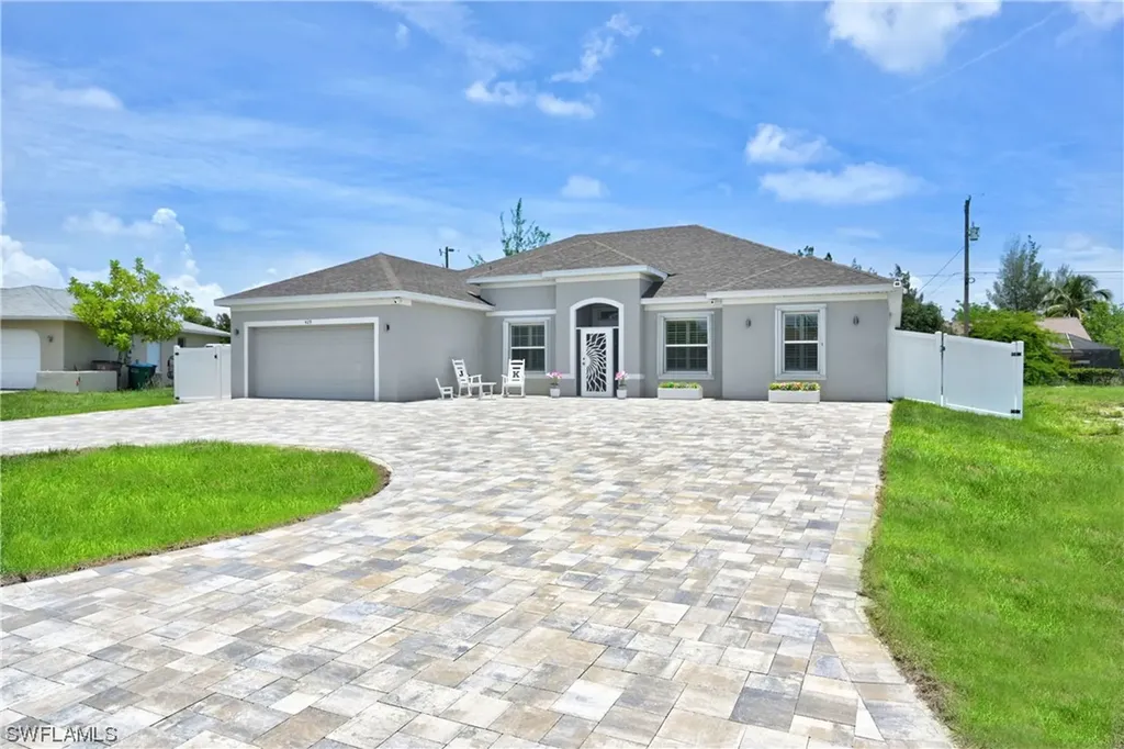 429 SW 21st Terrace Cape Coral FL 33991