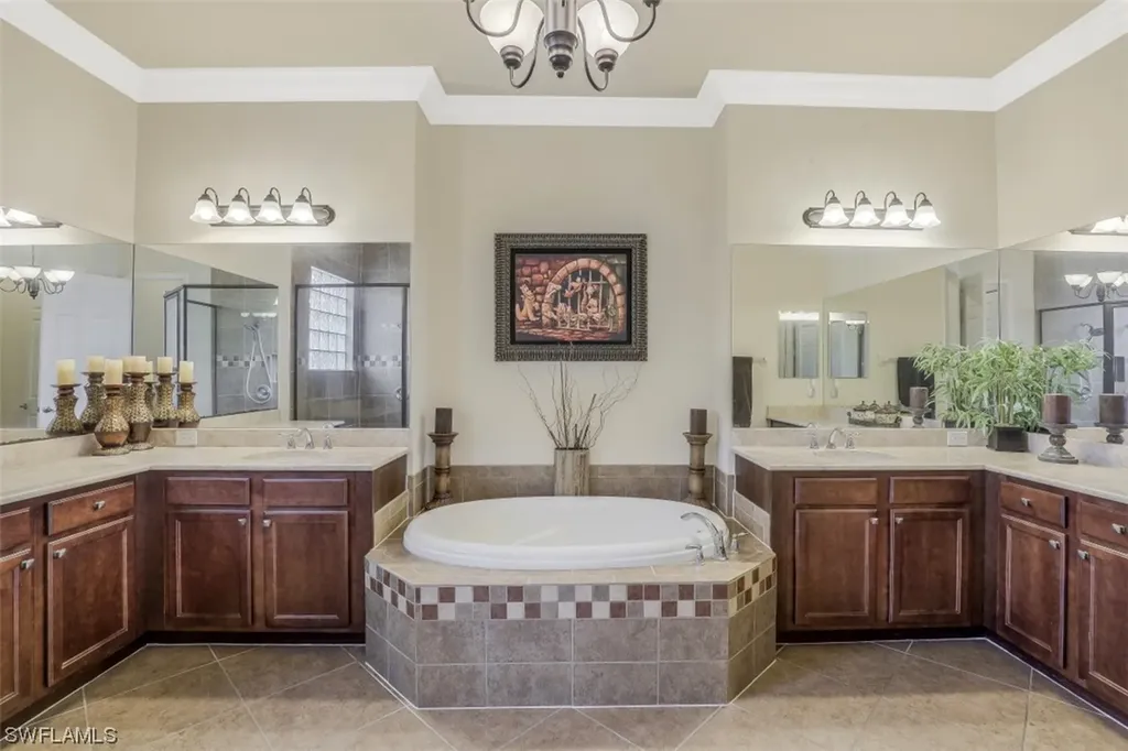 3910 Glacier Court Naples FL 34119