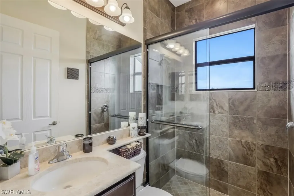 3910 Glacier Court Naples FL 34119