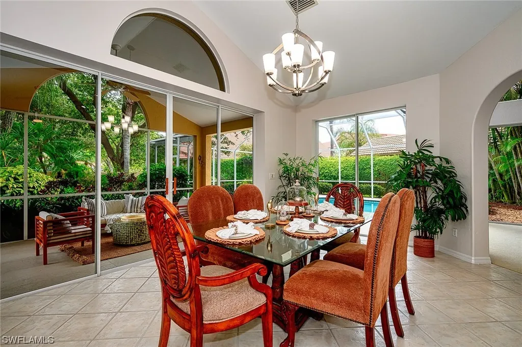 188 Vista Lane Naples FL 34119