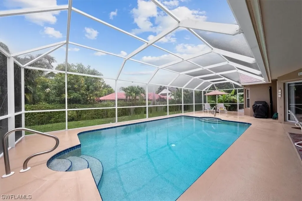 576 Somerset Court Marco Island FL 34145
