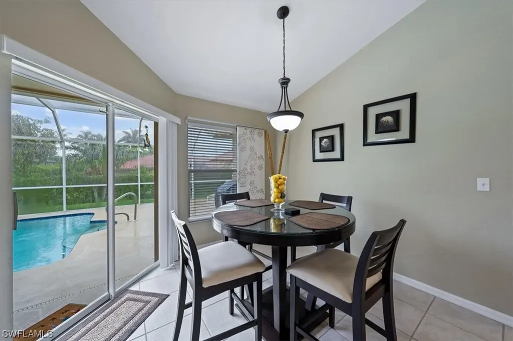 576 Somerset Court Marco Island FL 34145