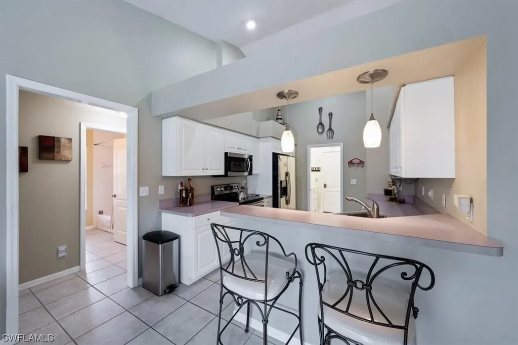 576 Somerset Court Marco Island FL 34145