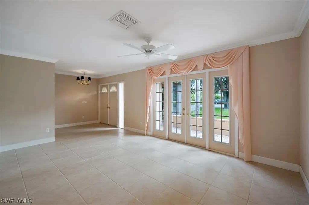 1800 Silver Sands Avenue Naples FL 34109