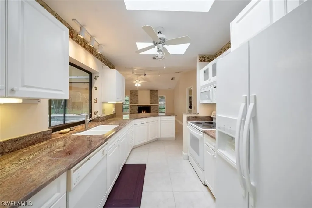 1800 Silver Sands Avenue Naples FL 34109