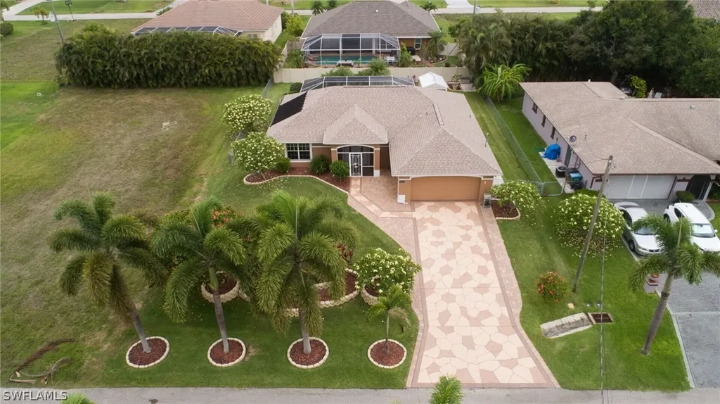 5008 SW 25th Place Cape Coral FL 33914