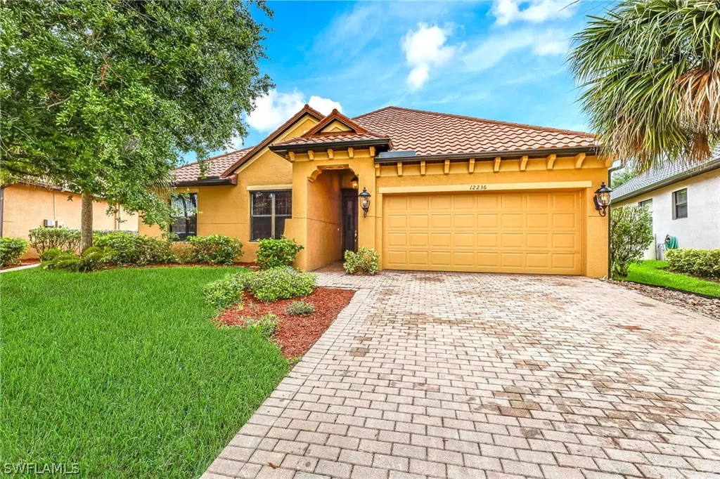 12236 Country Day Circle Fort Myers FL 33913