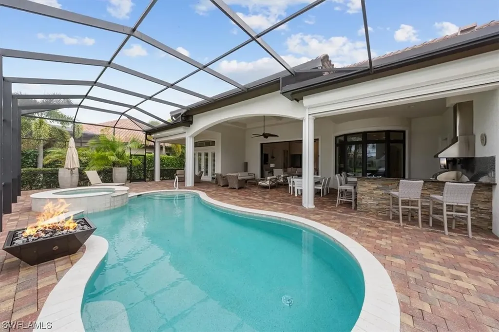6467 Emilia Court Naples FL 34113
