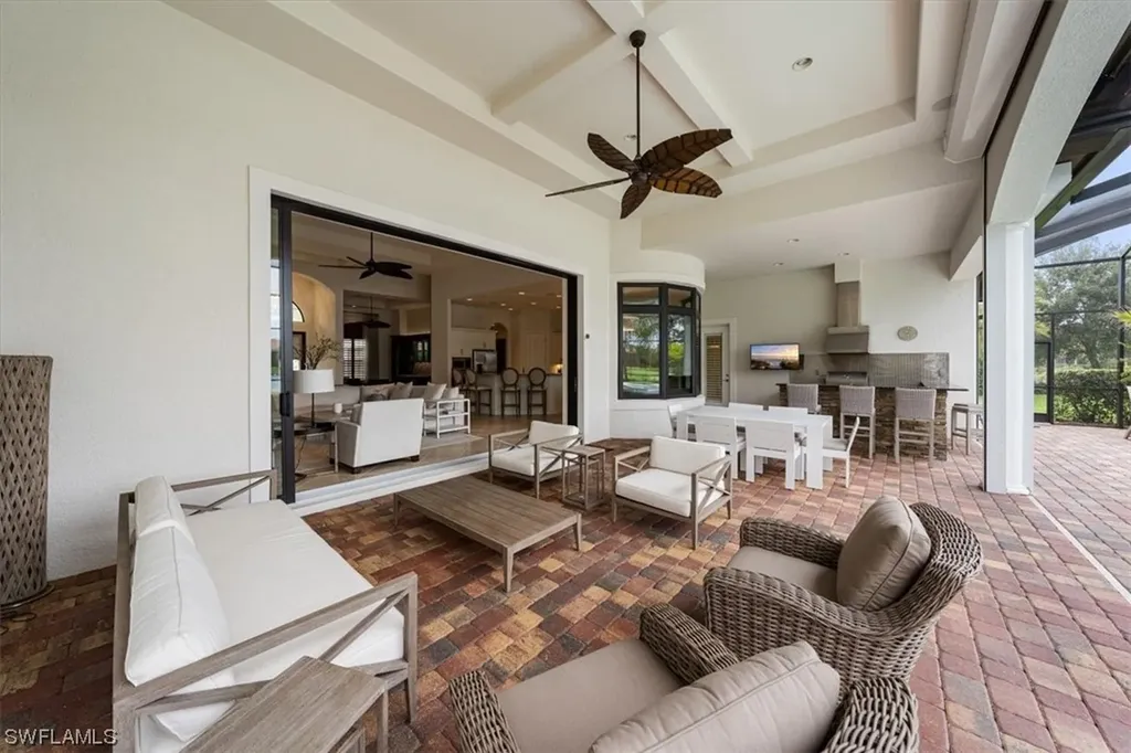 6467 Emilia Court Naples FL 34113