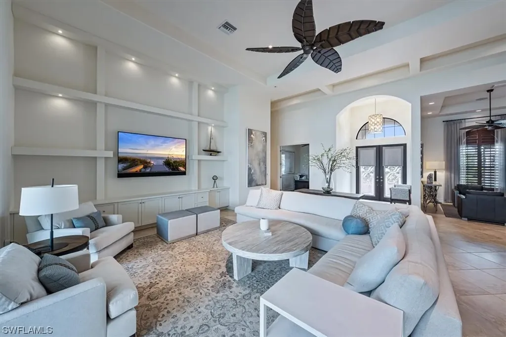 6467 Emilia Court Naples FL 34113