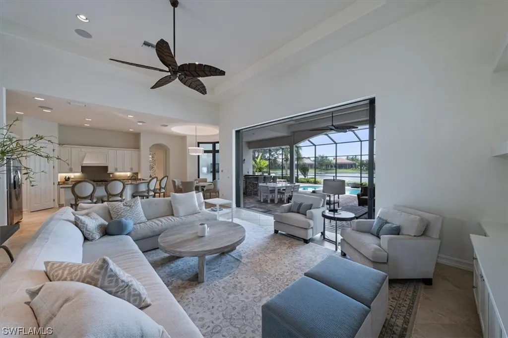 6467 Emilia Court Naples FL 34113
