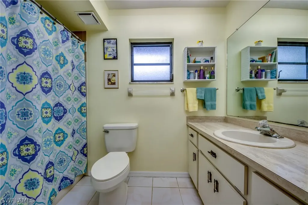 703 Wildwood Parkway Cape Coral FL 33904