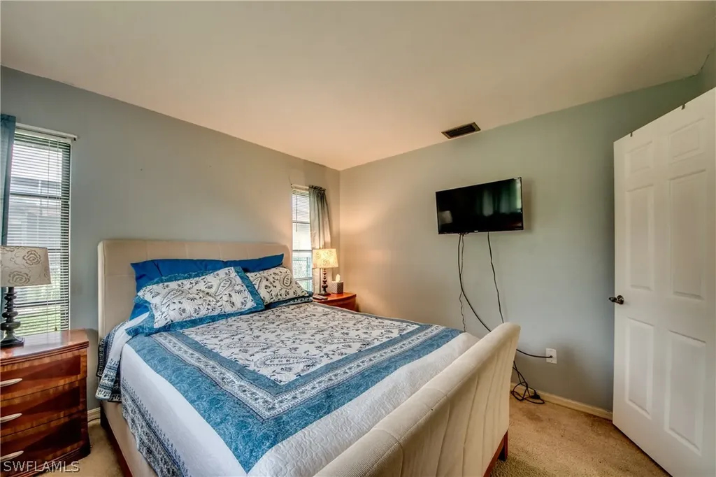 703 Wildwood Parkway Cape Coral FL 33904