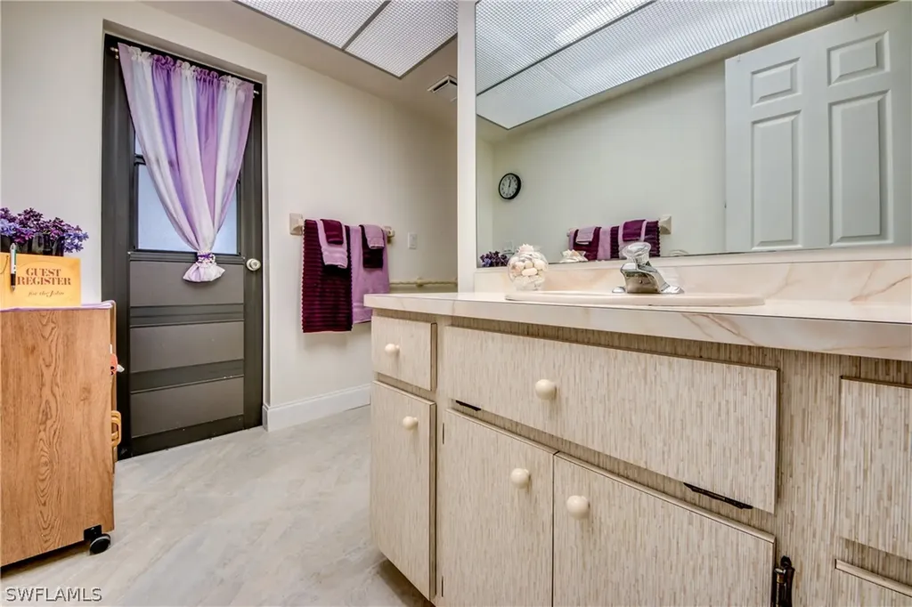 703 Wildwood Parkway Cape Coral FL 33904