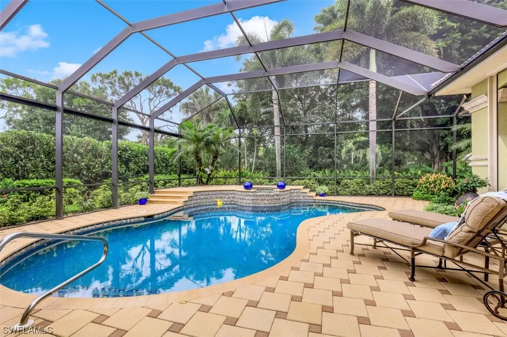 795 Brentwood Point Naples FL 34110