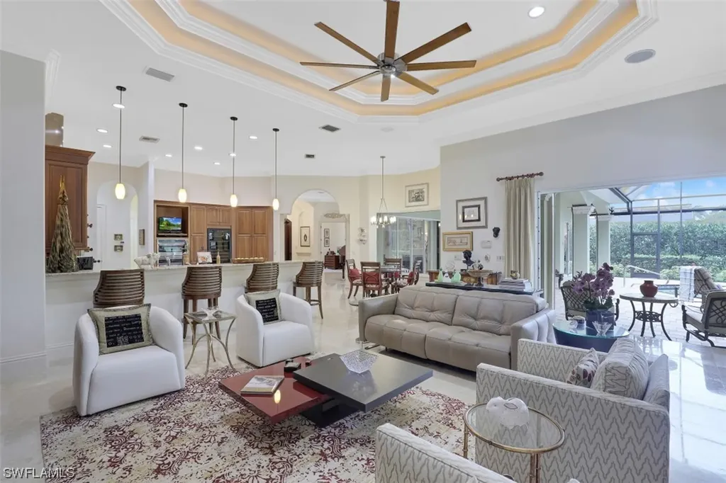 795 Brentwood Point Naples FL 34110