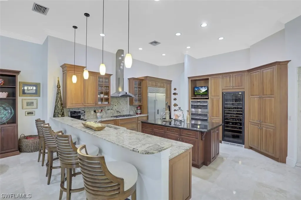 795 Brentwood Point Naples FL 34110
