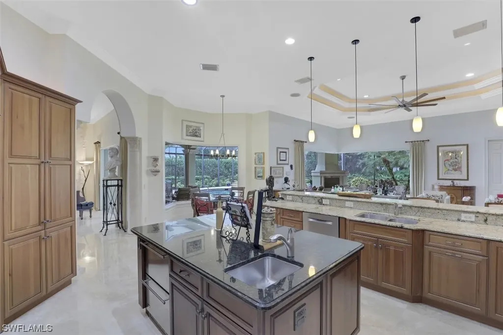 795 Brentwood Point Naples FL 34110