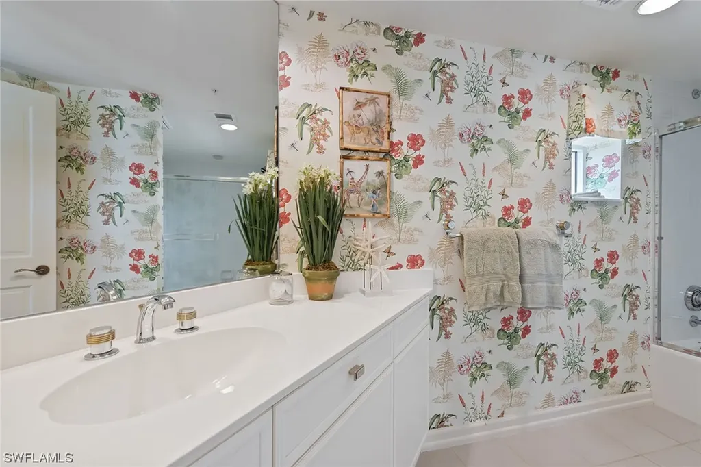 8231 Bay Colony Drive Naples FL 34108
