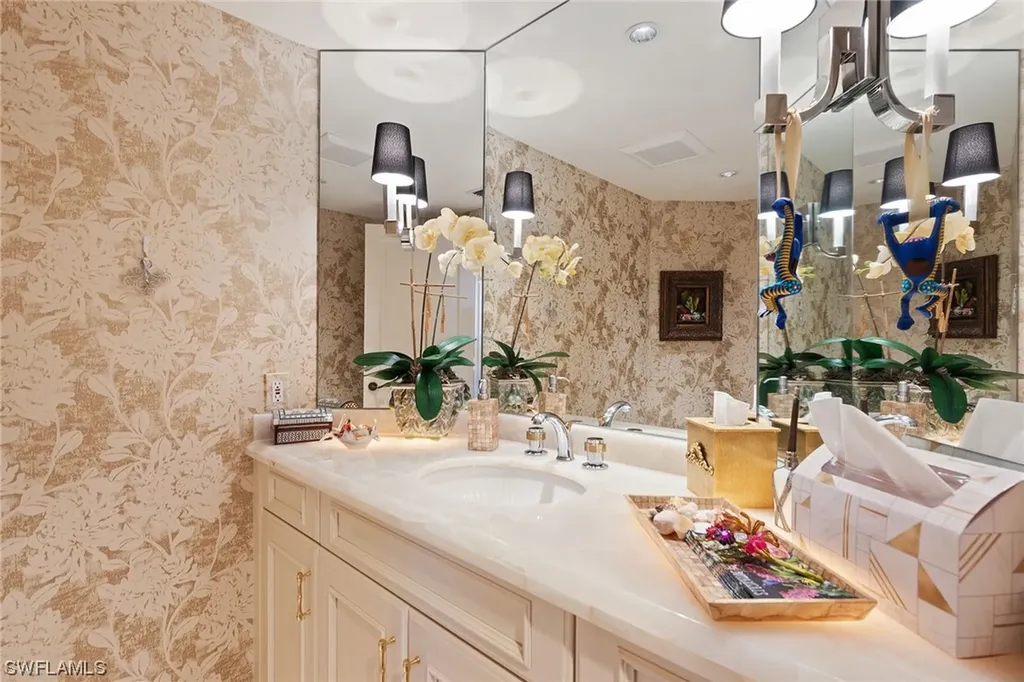 8231 Bay Colony Drive Naples FL 34108