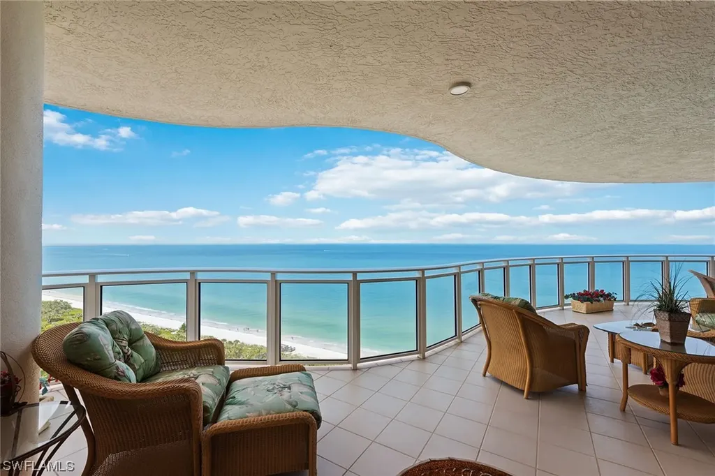 8231 Bay Colony Drive Naples FL 34108