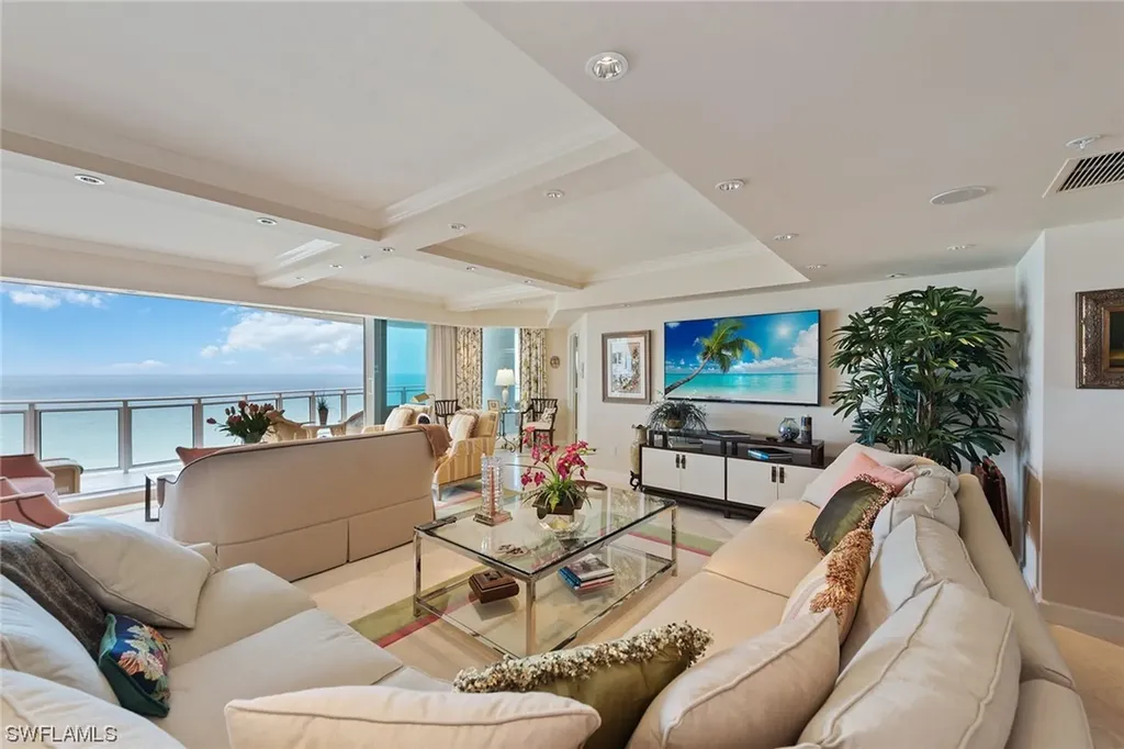 8231 Bay Colony Drive Naples FL 34108