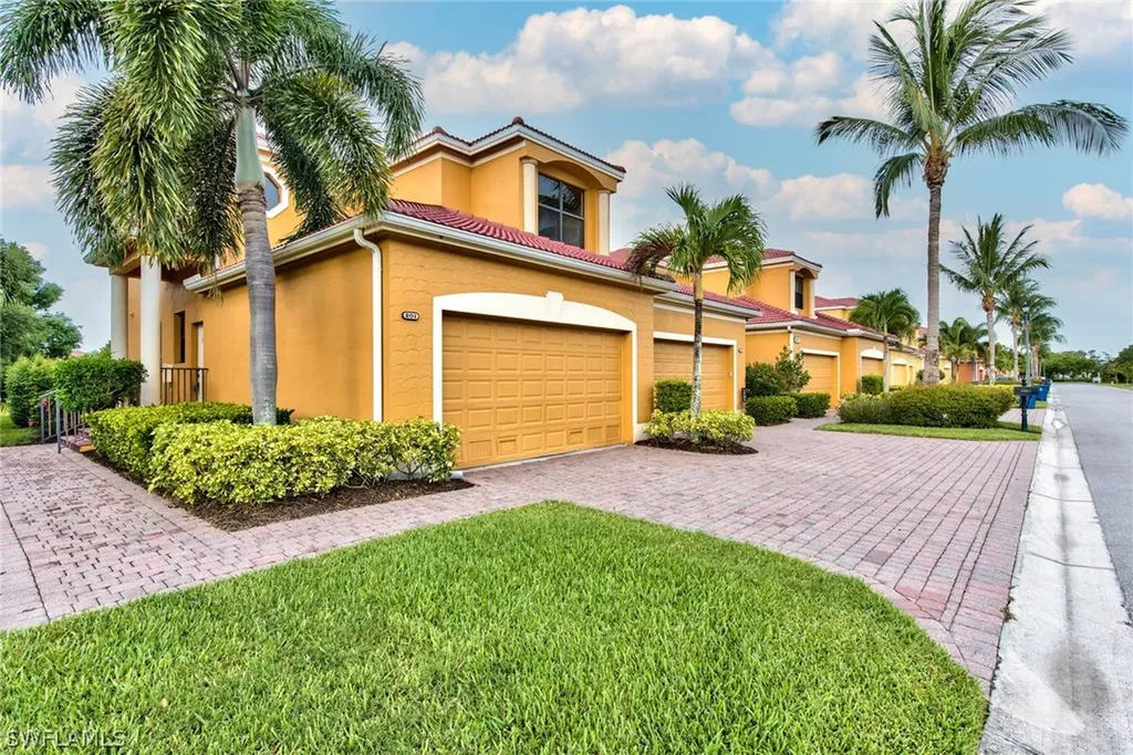 15811 Prentiss Pointe Circle Fort Myers FL 33908