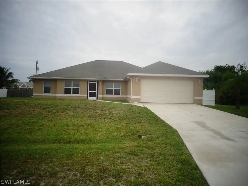 1139 NW 14th Street Cape Coral FL 33993