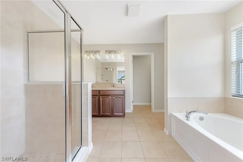 16506 Whispering Trace Court Fort Myers FL 33908
