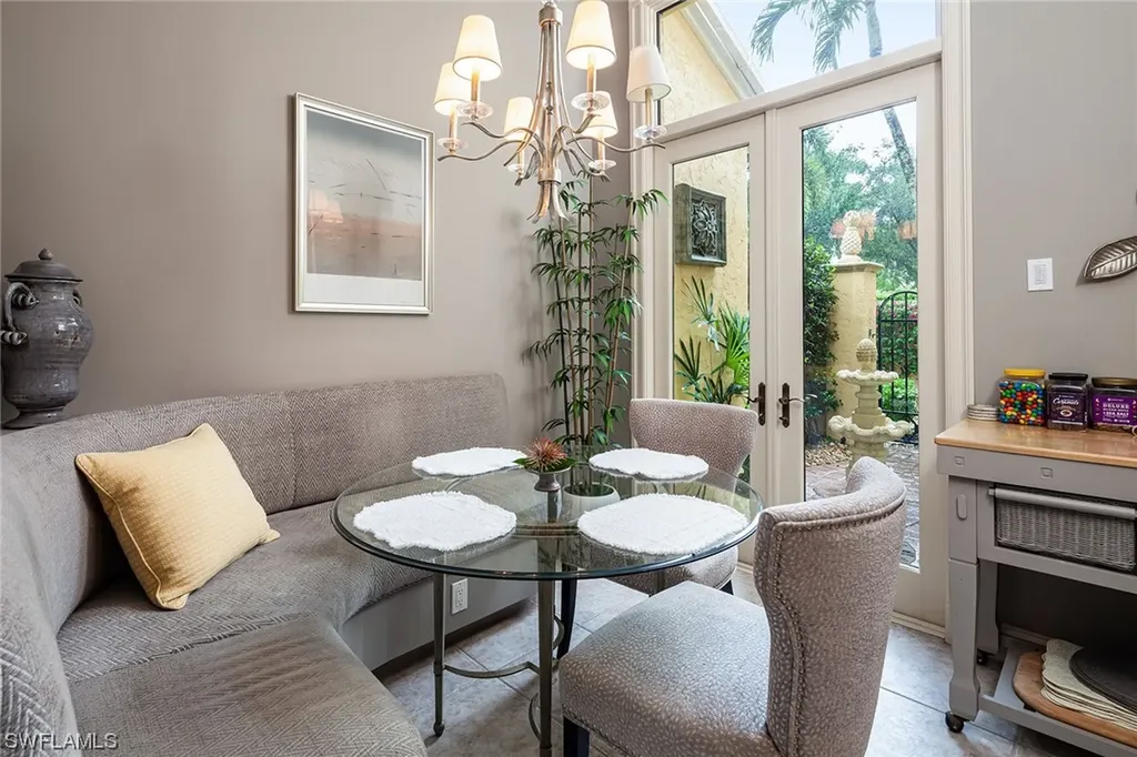 2702 Medallist Lane Naples FL 34109