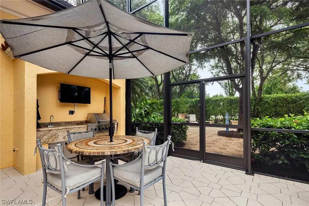 2702 Medallist Lane Naples FL 34109