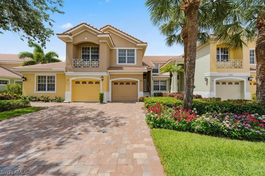 1600 Winding Oaks Way Naples FL 34109