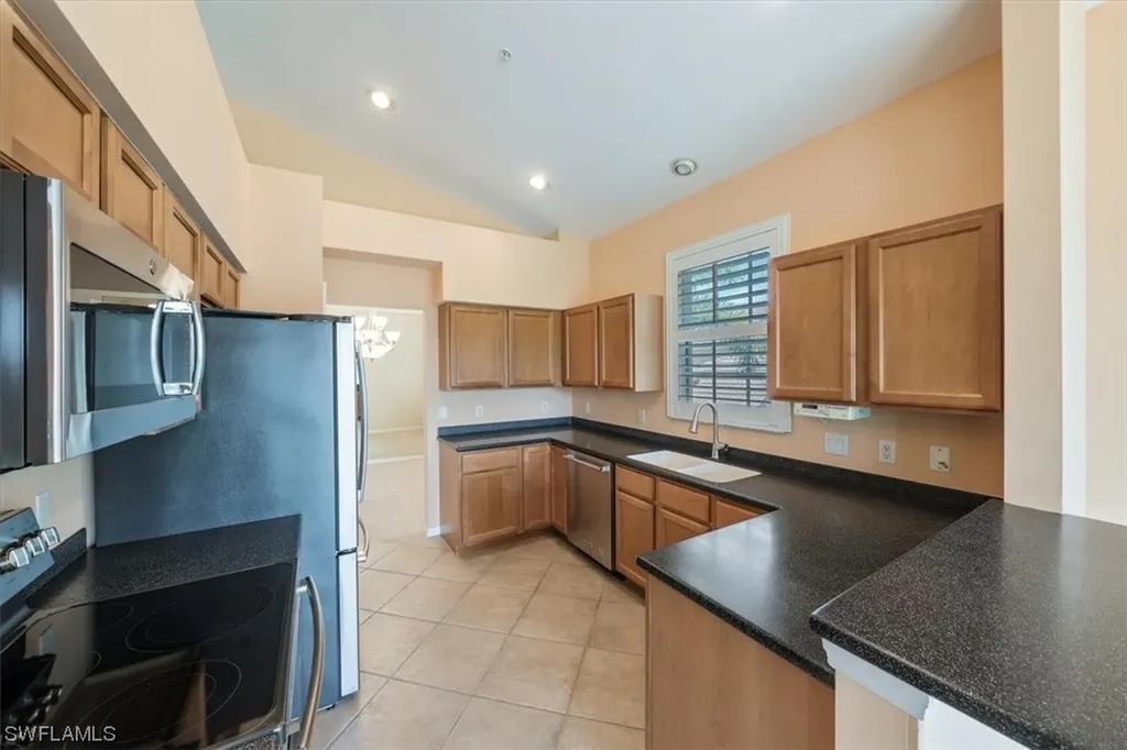 1600 Winding Oaks Way Naples FL 34109