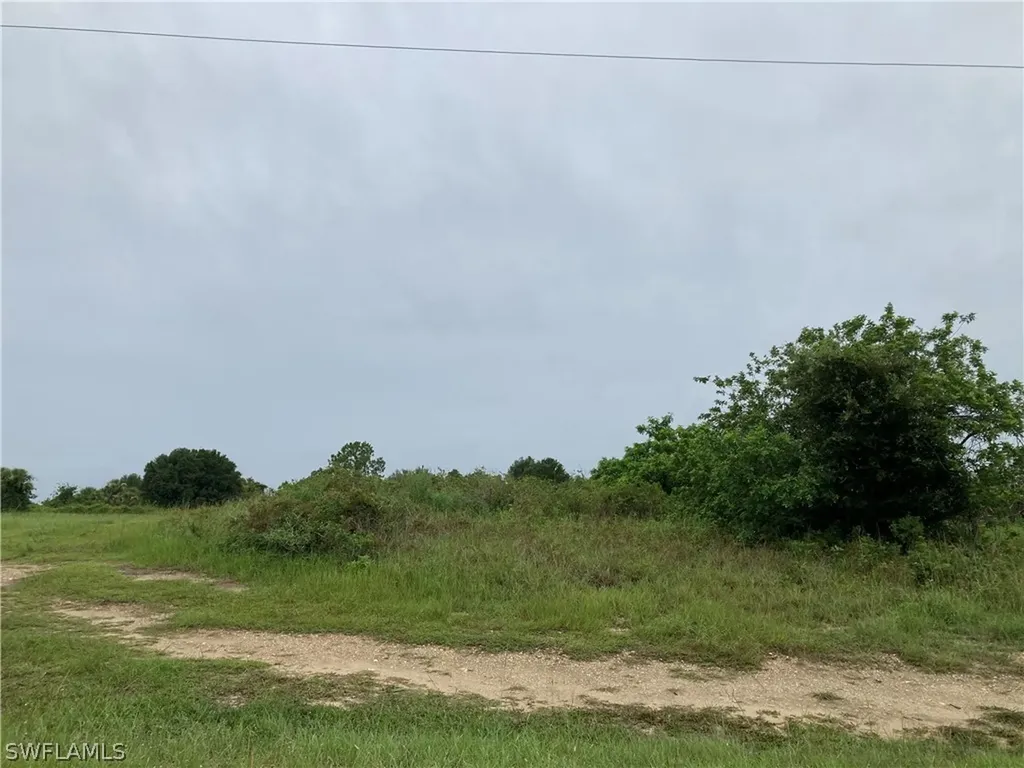 9047 Lamkin Circle Labelle FL 33935