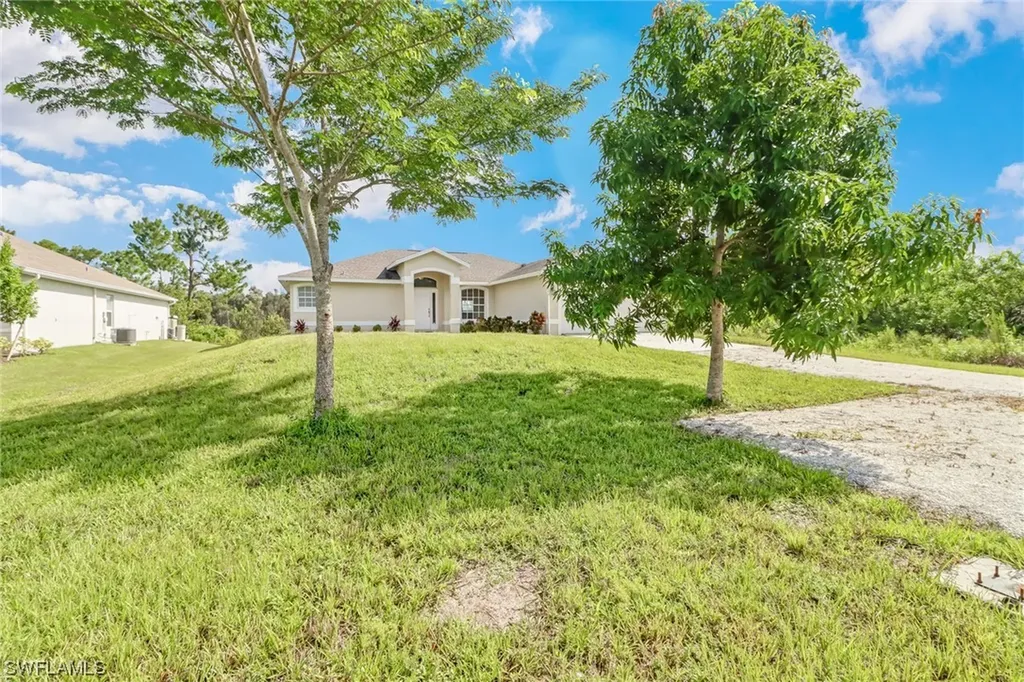 4541 68th Avenue NE Naples FL 34120
