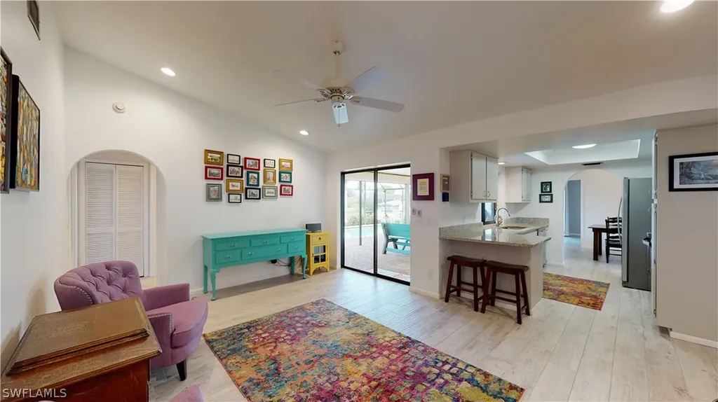 2514 SE 23rd Place Cape Coral FL 33904
