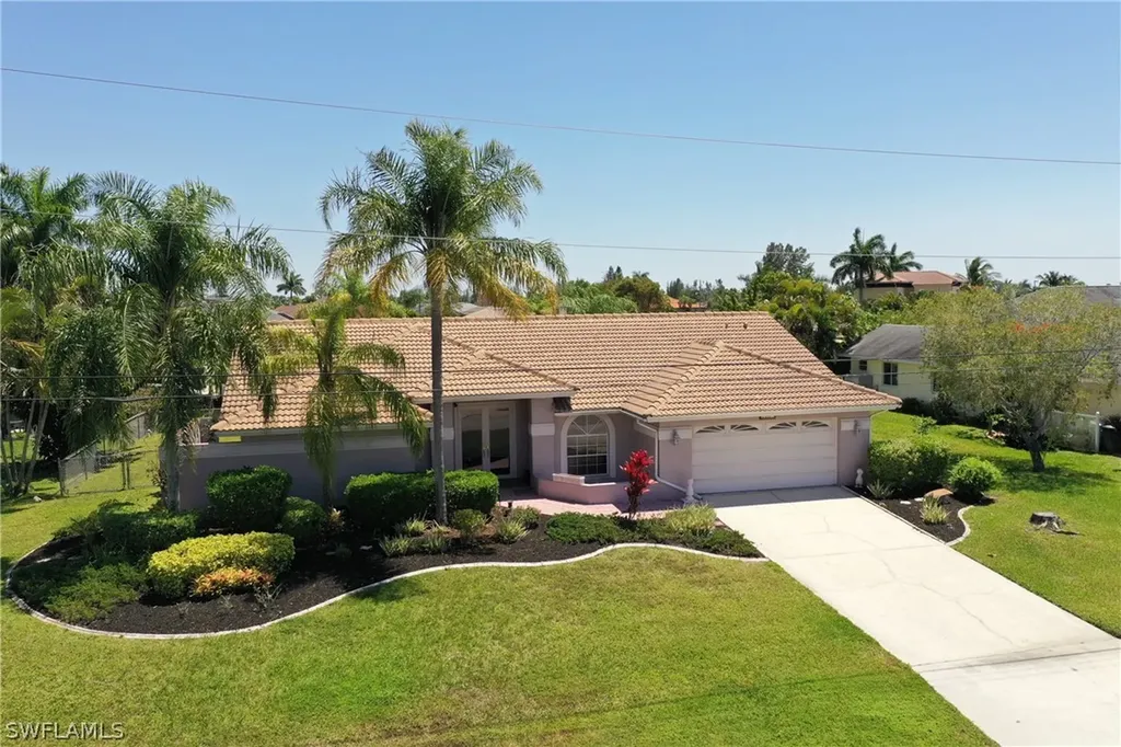 4007 SW 20th Avenue Cape Coral FL 33914