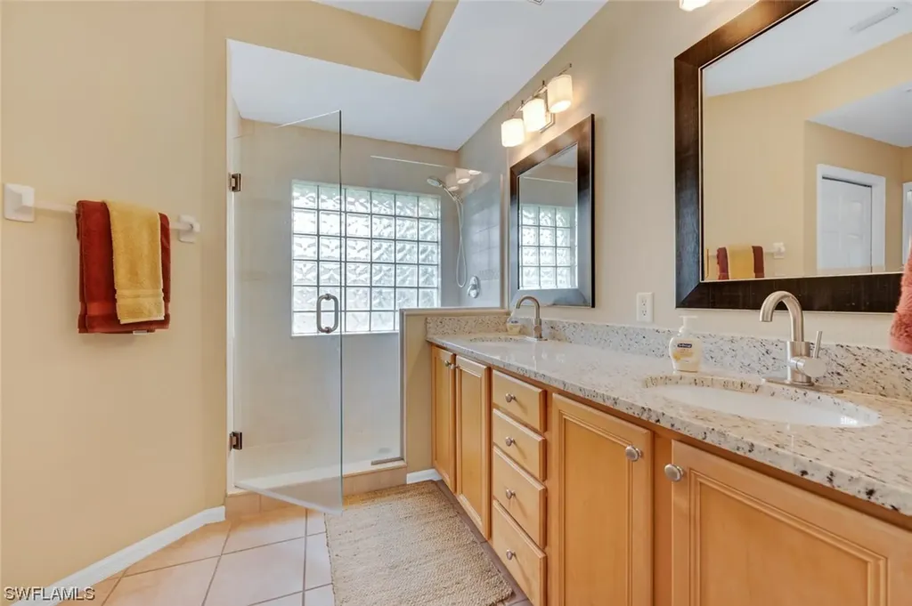 1930 Willow Bend Circle Naples FL 34109