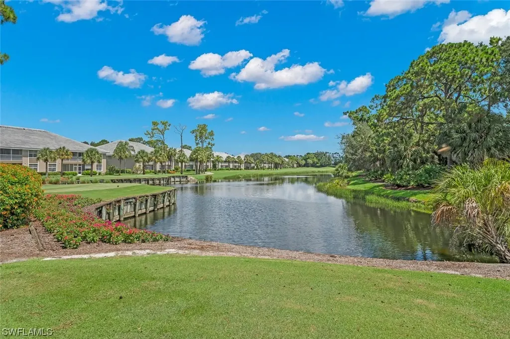 1930 Willow Bend Circle Naples FL 34109