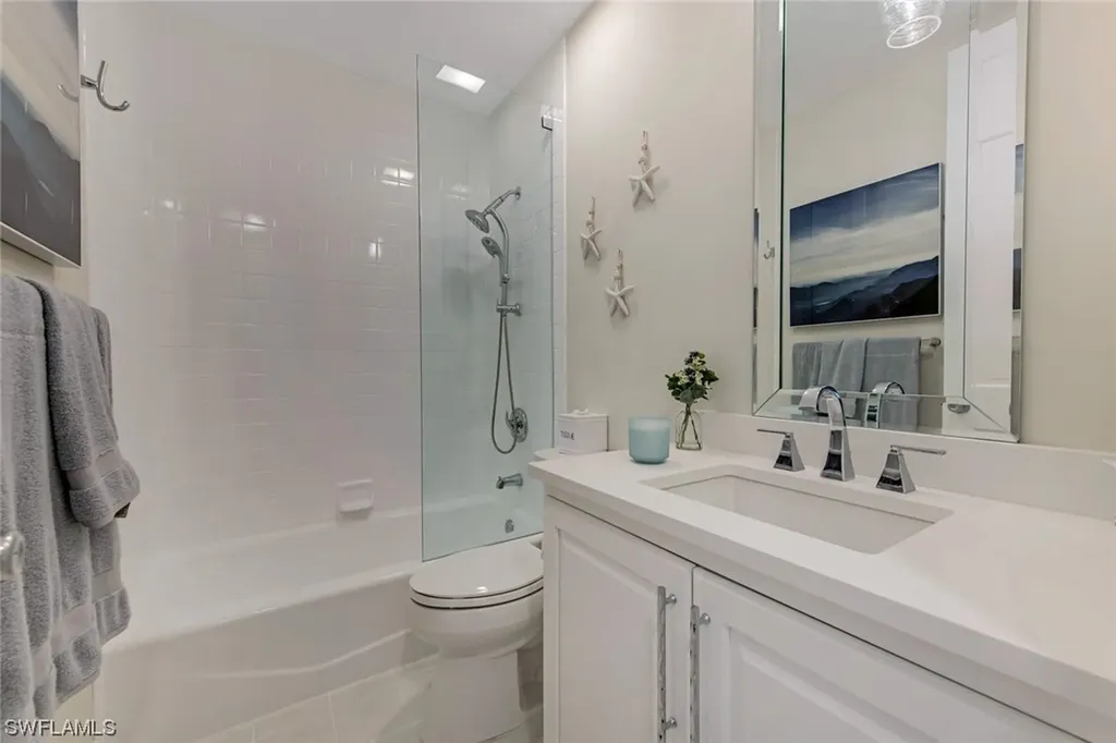 205 Colonade Circle Naples FL 34103