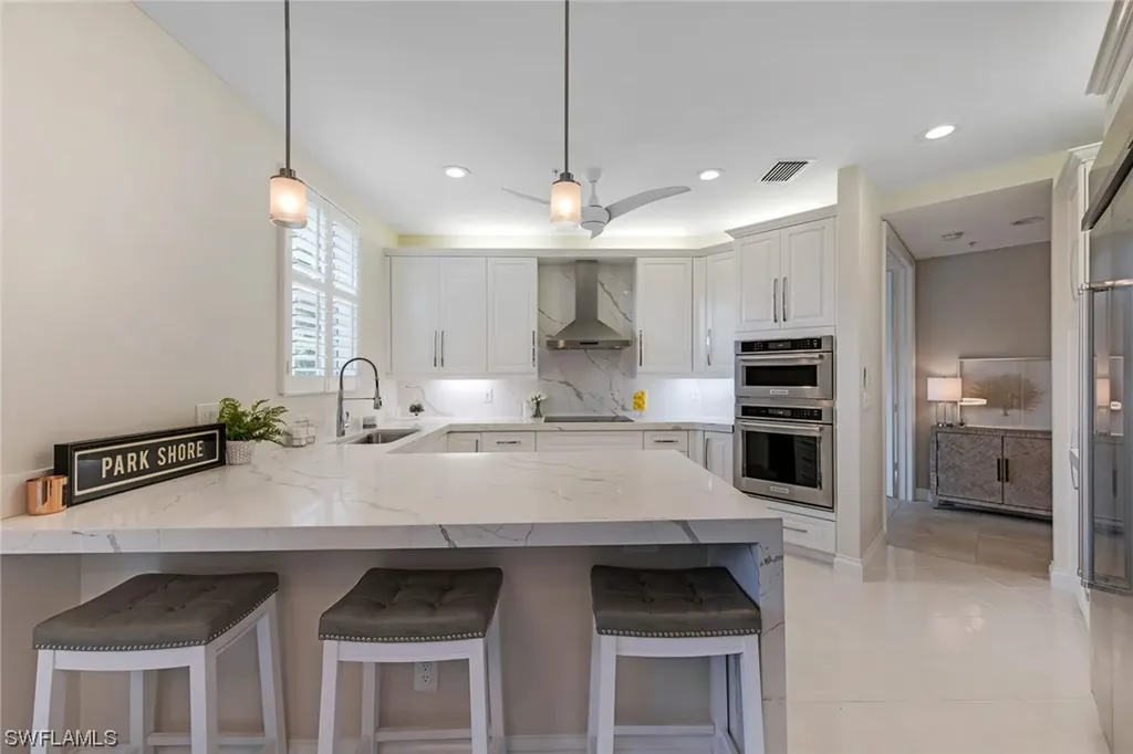 205 Colonade Circle Naples FL 34103