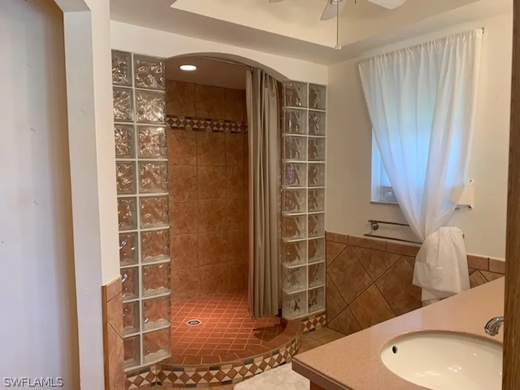 4906 Santa Monica Court Cape Coral FL 33904