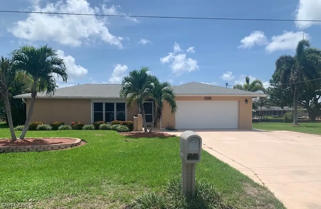 4906 Santa Monica Court Cape Coral FL 33904