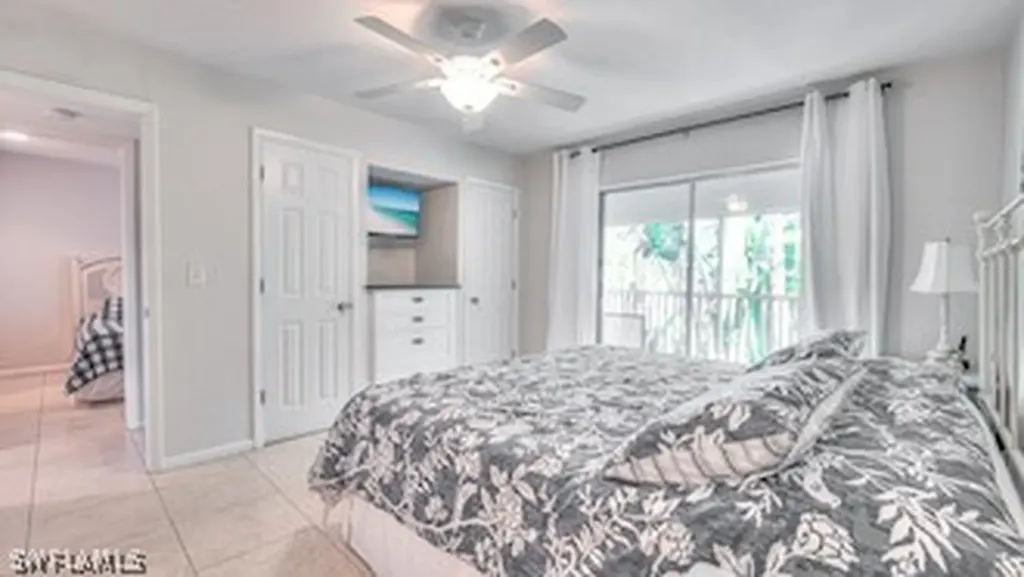 827 E Gulf Drive Sanibel FL 33957