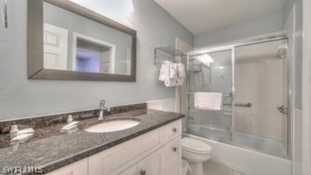 827 E Gulf Drive Sanibel FL 33957