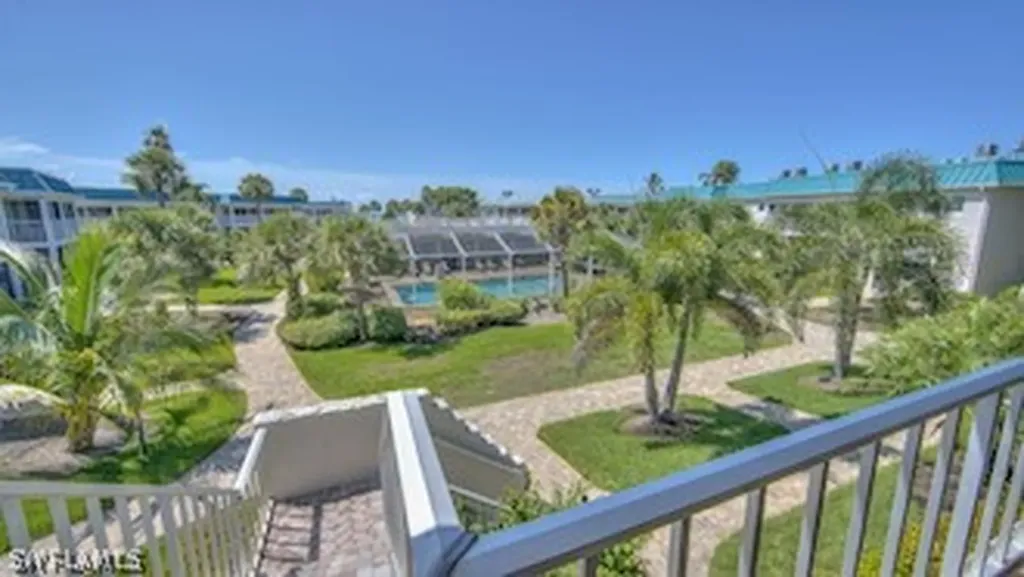 827 E Gulf Drive Sanibel FL 33957