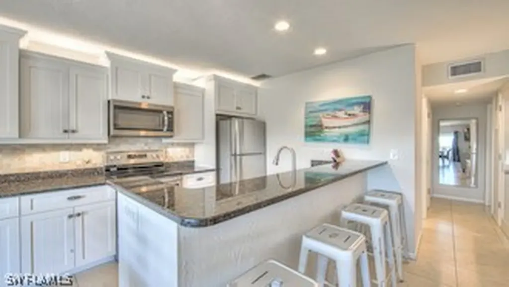 827 E Gulf Drive Sanibel FL 33957