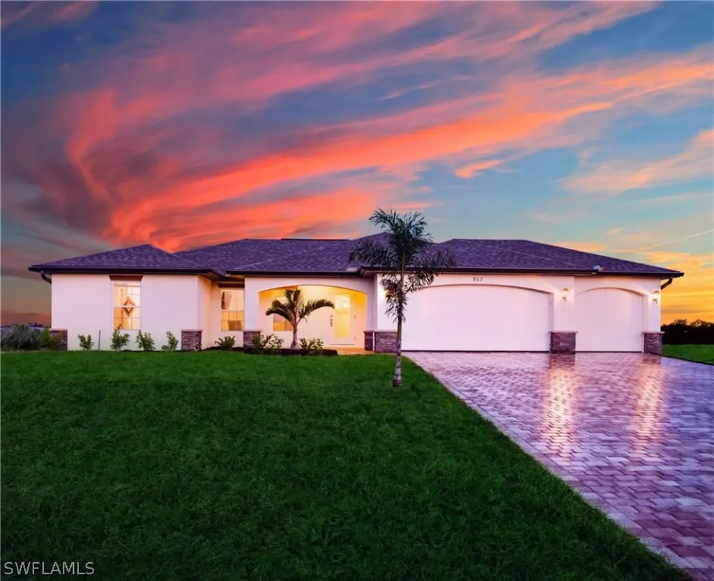 838 SW 24th Street Cape Coral FL 33991